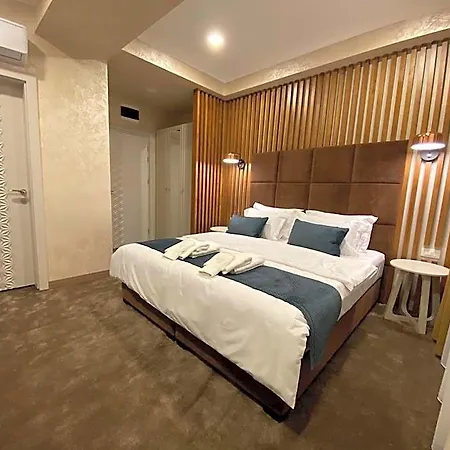 Hotel Quartz Boutique Mamaja