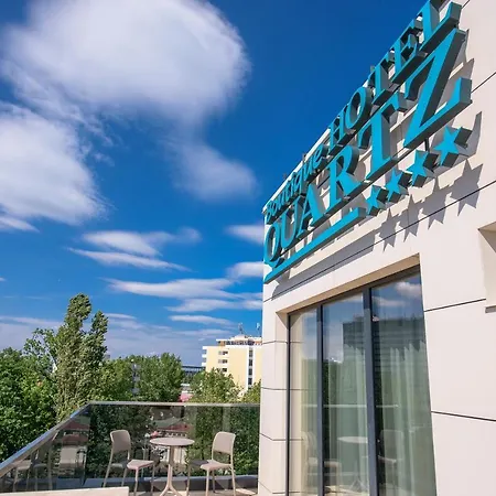 Quartz Boutique ママイア